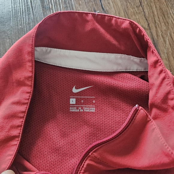 Arkansas Razorbacks Quarter-half zip Top - Cardinal Shirt/ Jacket - Picture 3 of 3